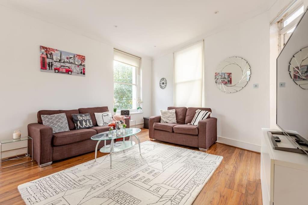 2 Bedroom Flat In St Johns Wood London Eksteriør billede