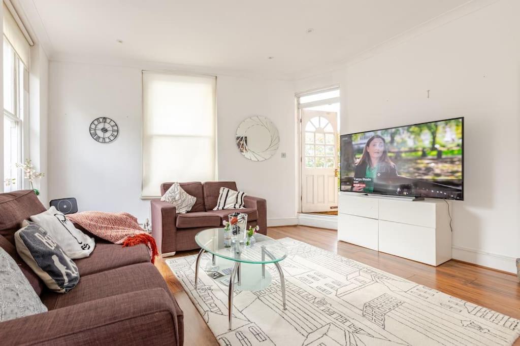2 Bedroom Flat In St Johns Wood London Eksteriør billede