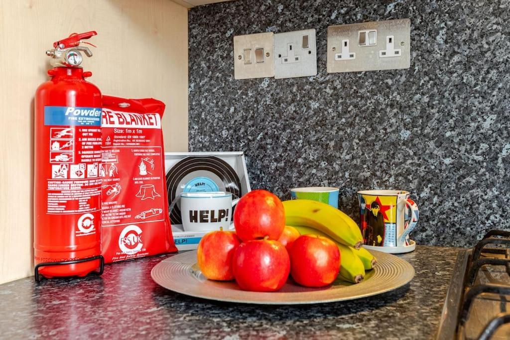 2 Bedroom Flat In St Johns Wood London Eksteriør billede